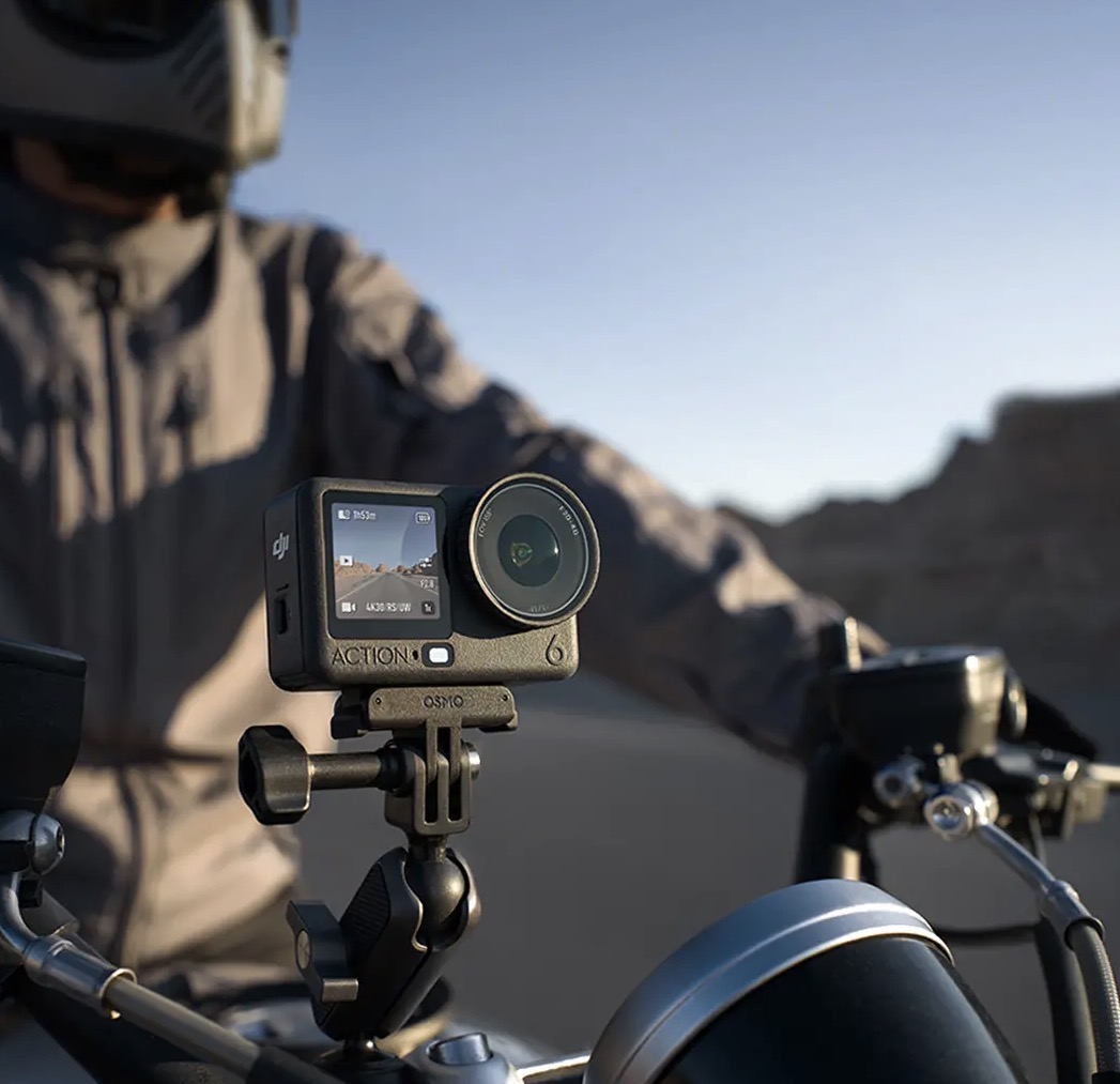 دوربین ورزشی دی جی آی DJI Osmo Action 6 Adventure Combo Action Camera - Image 2